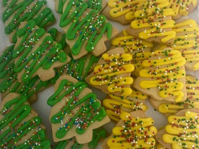 Paulas-shortbread-Christmas-trees.jpg